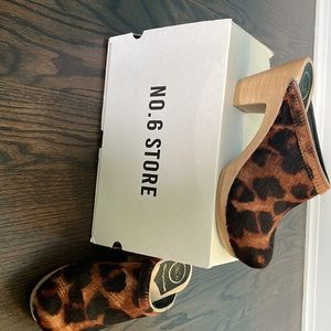 No.6 Old School Clog in Lux Leopard Size 39